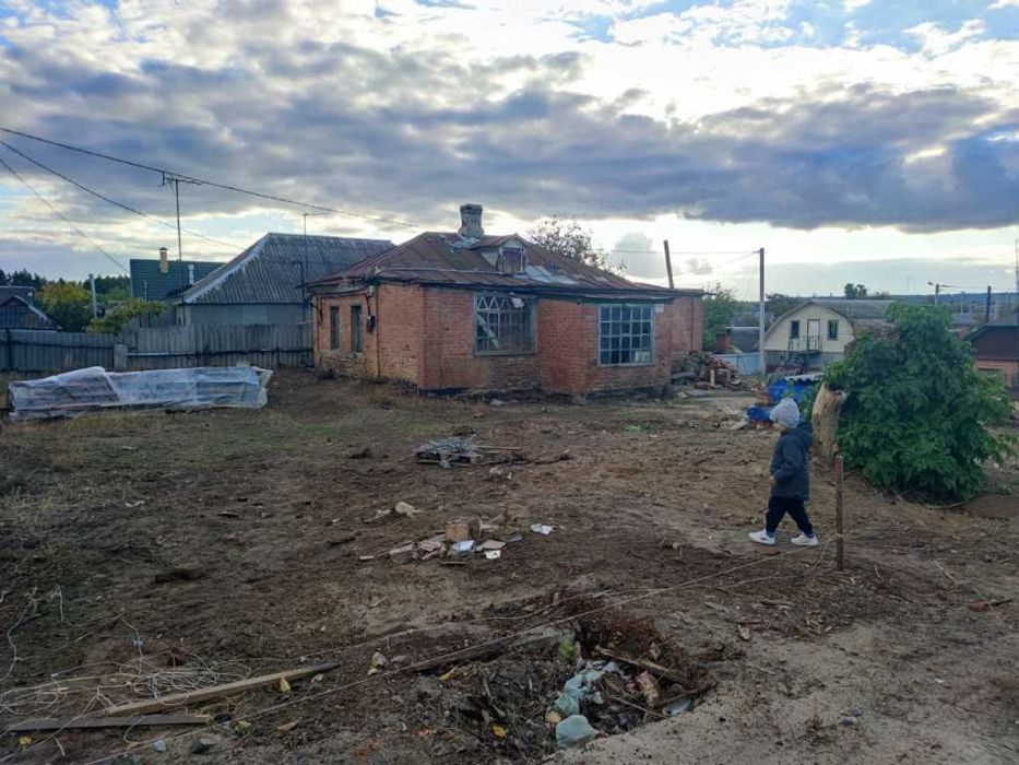 У продажі ділянка в Терешках.