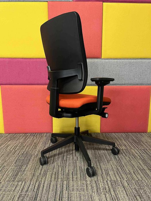 Fotel biurowy obrotowy Steelcase 32 Seconds okazja!