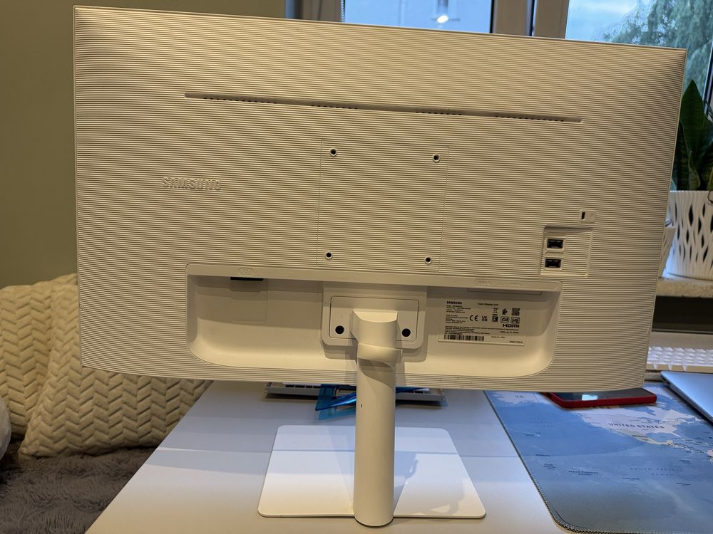 Monitor Samsung M5 27” Smart Monitor
