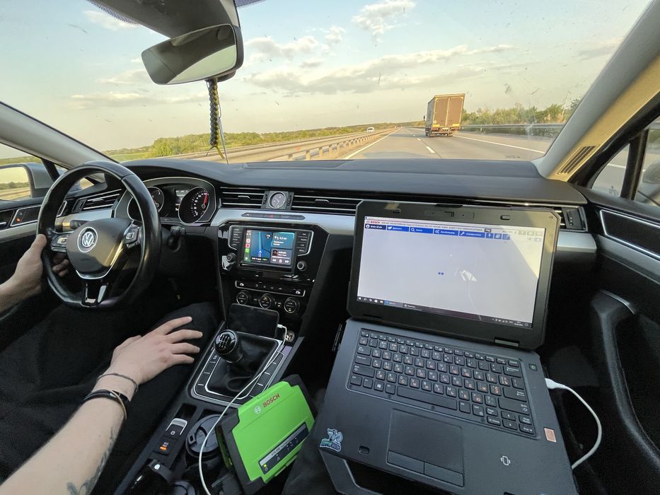 Мультимарочний сканер bosch kts 590