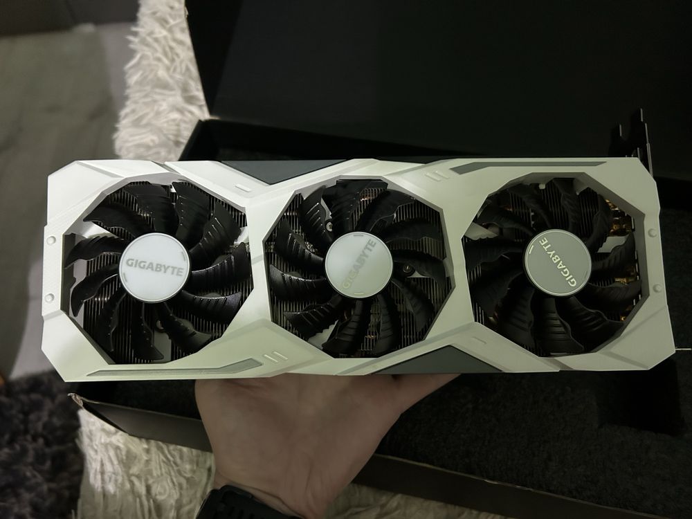 Gigabyte Rtx 2070 Super 8GB model biała