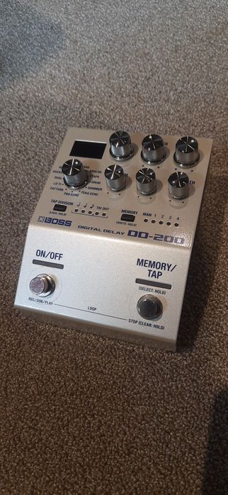 Boss DD200 digital delay.