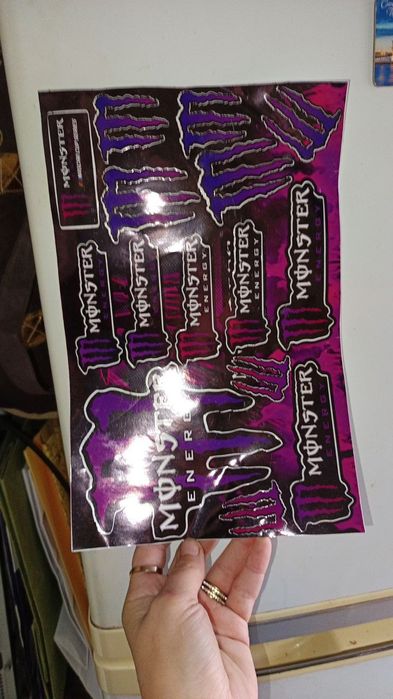 Наклейки на мото