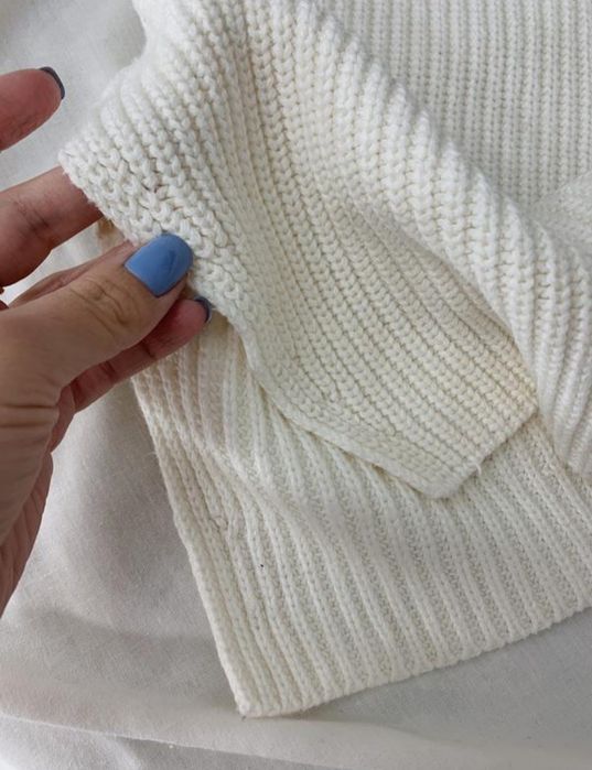 Жилет в'язаний молочний НМ