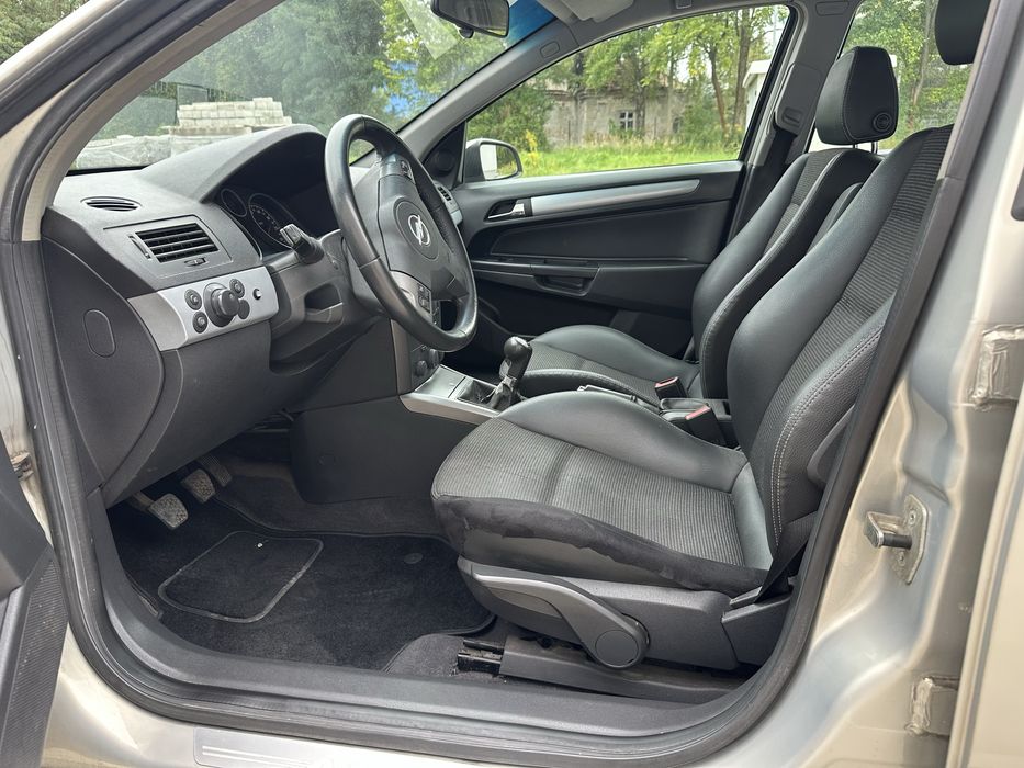 Opel Astra H 2006 | Benzyna + Gaz | Skura | Polski Salon