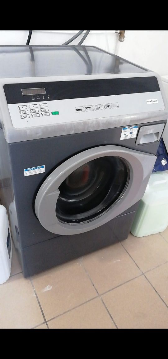 Nova Máquina de lavar roupa industrial Self-service Engomadoria