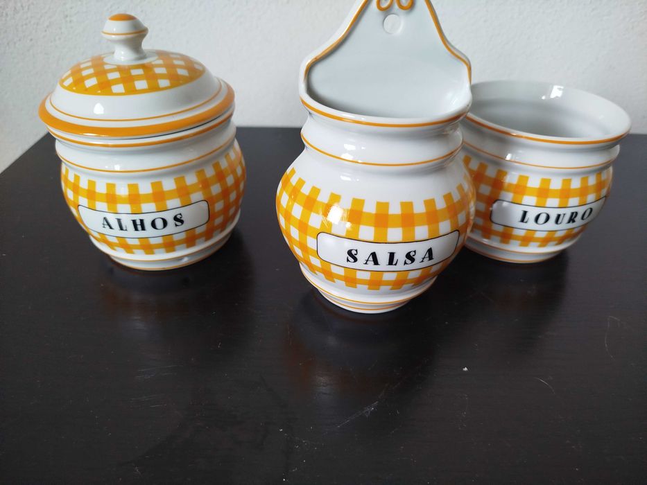 Conjunto de peças de cozinha
