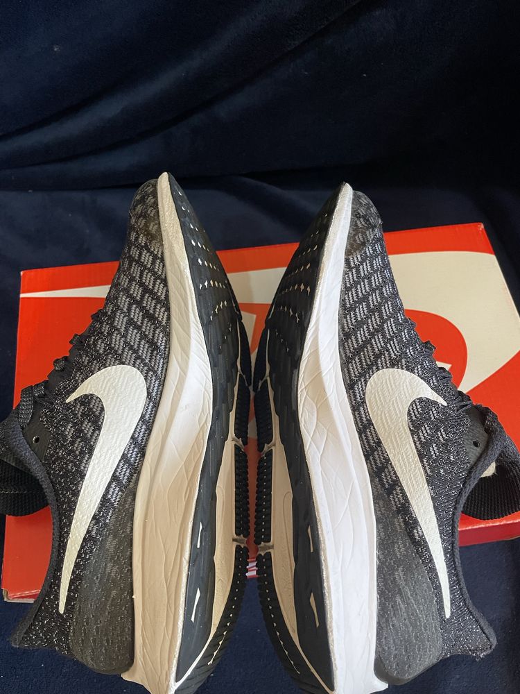 Nike Air Zoom Pegasus 35 39(245) оригінал