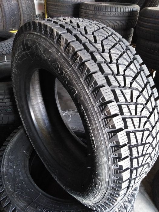Opony Profil 235/60 R18 Nordic 4x4 Collin"s