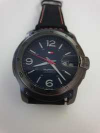 Elegante Relógio Tommy Hilfiger SkyWinder 50mm