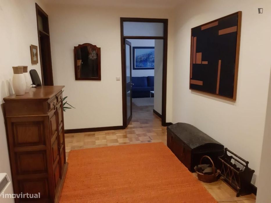 Quarto - localizado em Bonfim Porto