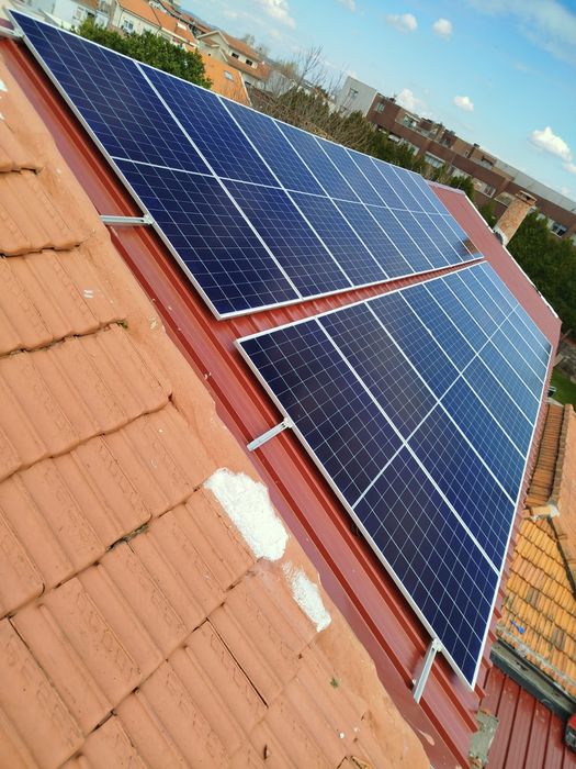 Painéis fotovoltaicos com bateria 15 kWh
