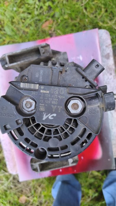 Генератор Opel 0124425004 / 13129850