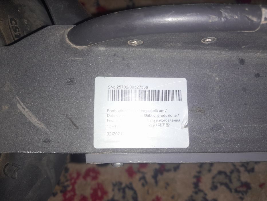 Електросамокат xiaomi essential