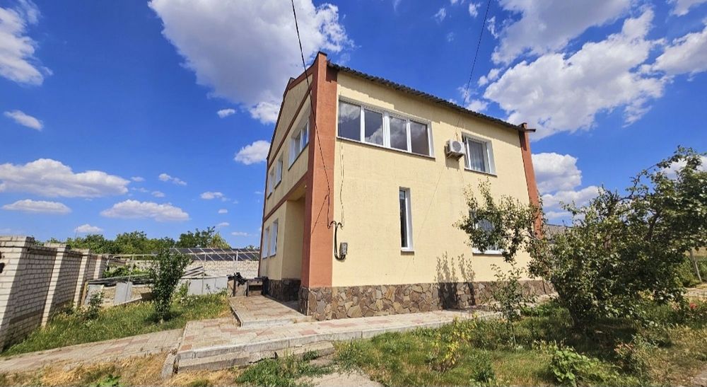 Продам  будинок,  Черняхівка !