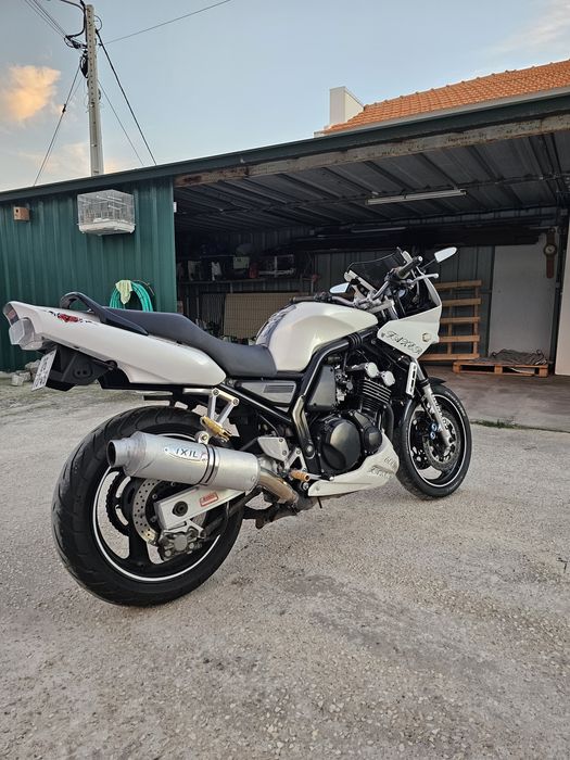 Yamaha Fazer 600