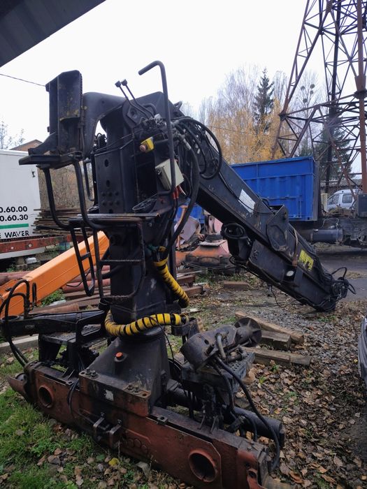 Кран маніпулятор лісовий джонсернт 1090