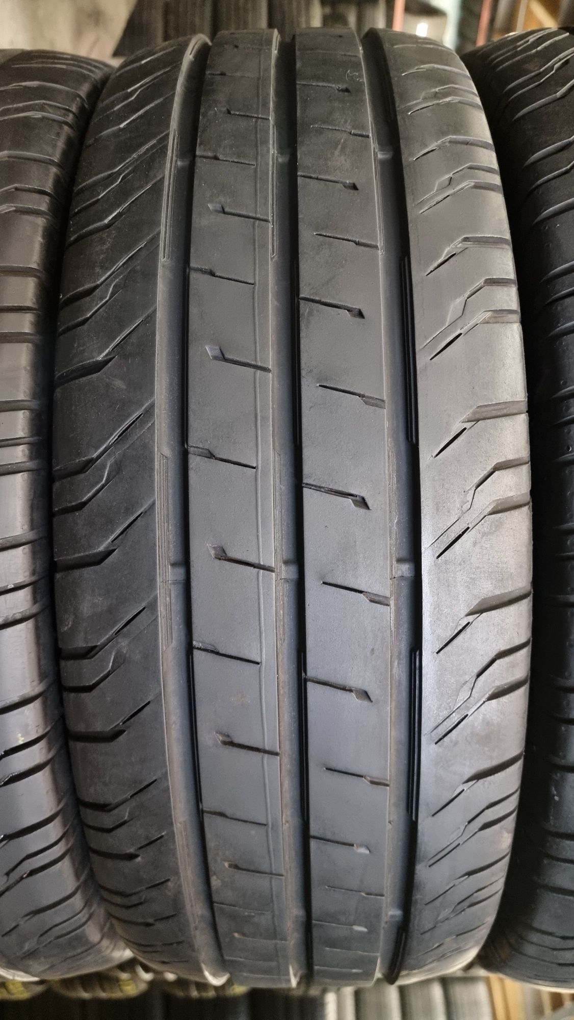 Шини літні 235х65хR16c Continental VanContact 200 / 4 ШТ 95-99% Прот