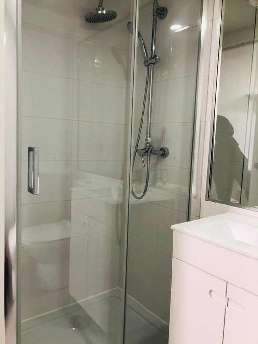 Estudio moderno no centro de Anadia com despensas INCLUIDAS!