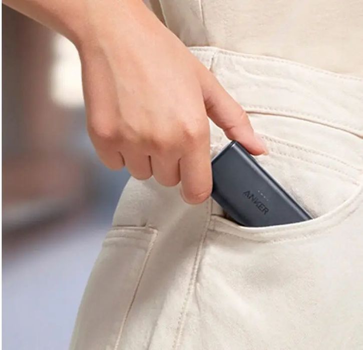 Повербанк Anker 621  5000 mAh 12W (Lightning або Type C)