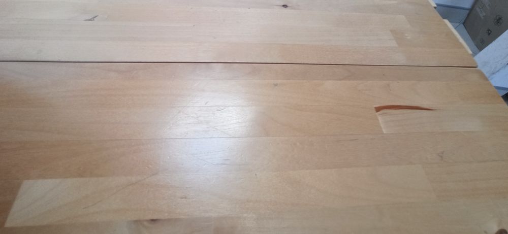 Drewniany rozkładany stół IKEA, brzozowy z szufladami