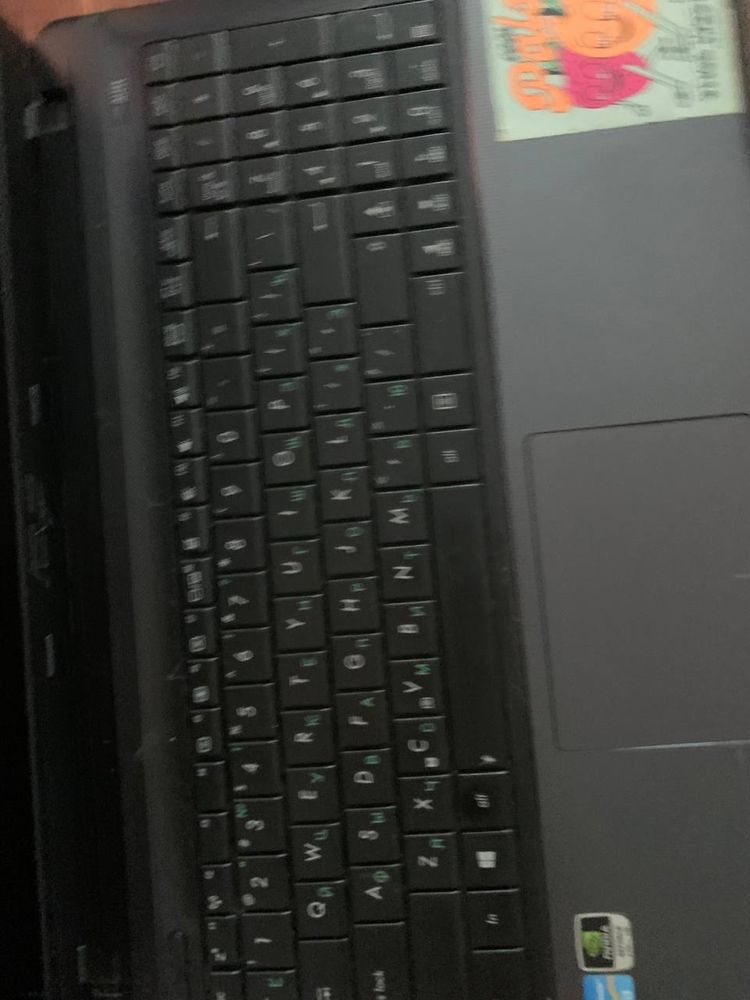 Продам ноутбук asus x55v на i-3.Срочно!