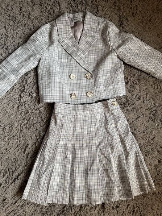 Шкільна форма з вкороченим жакетом