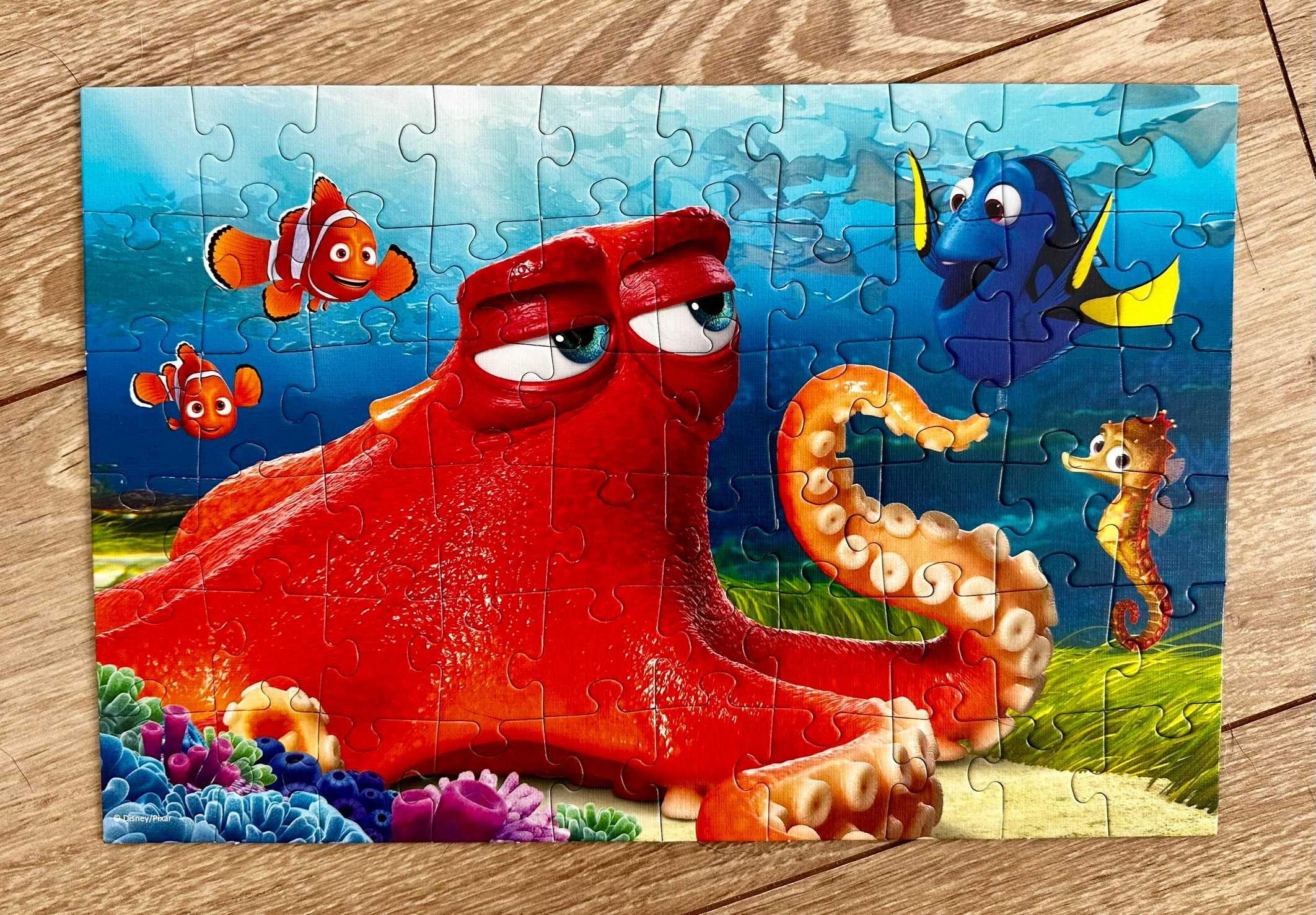 kompletne puzzle Gdzie jest Dory - Trefl - jak nowe