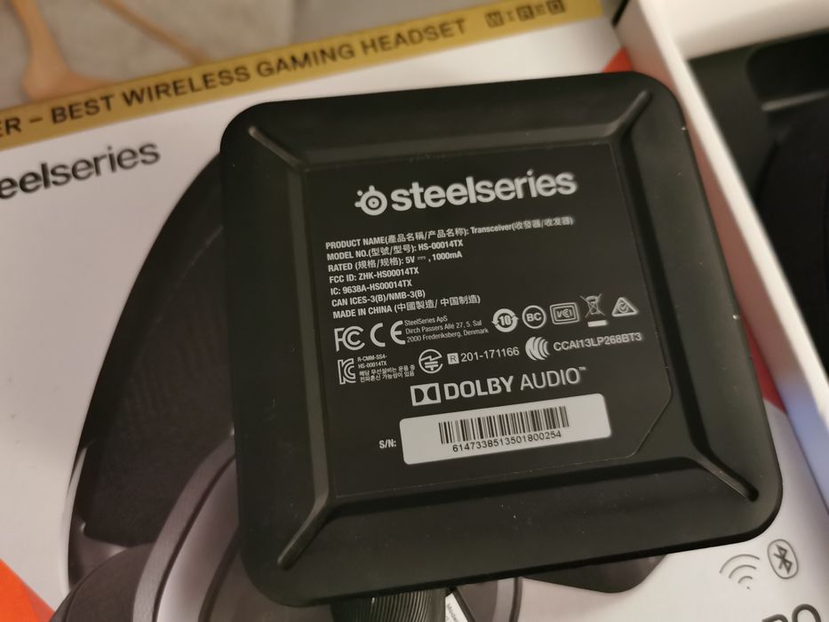 steelseries arctis pro wireless z baza uszk