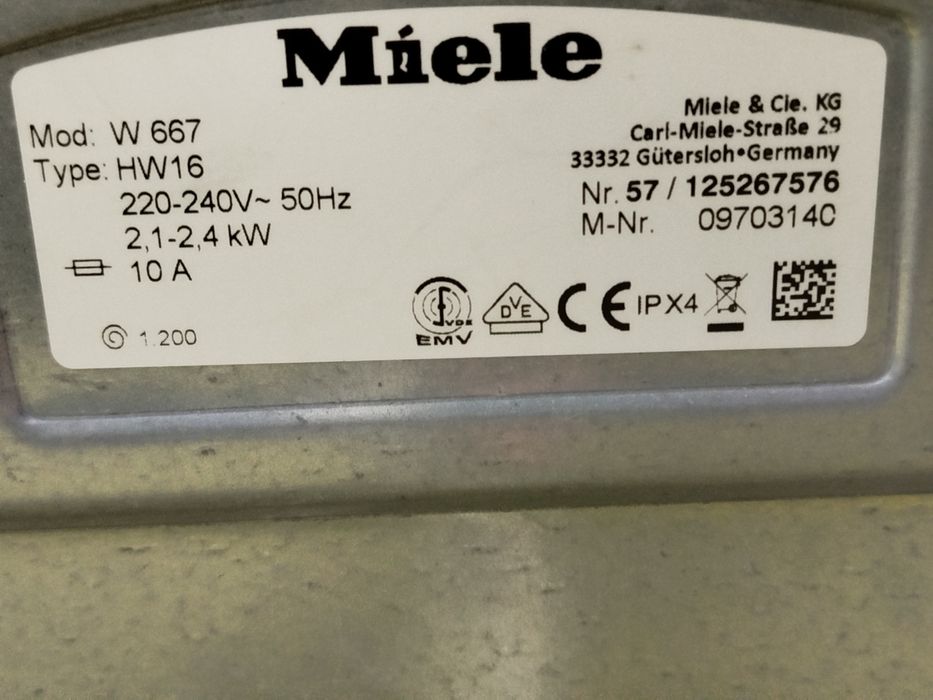 Пральна машина фірми Miele, модель W667