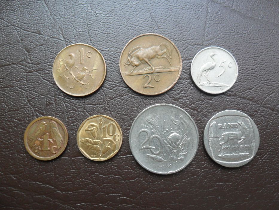 Коллекция монет Уганда, Замбия, ЮАР, Япония, Исландия, Мальта