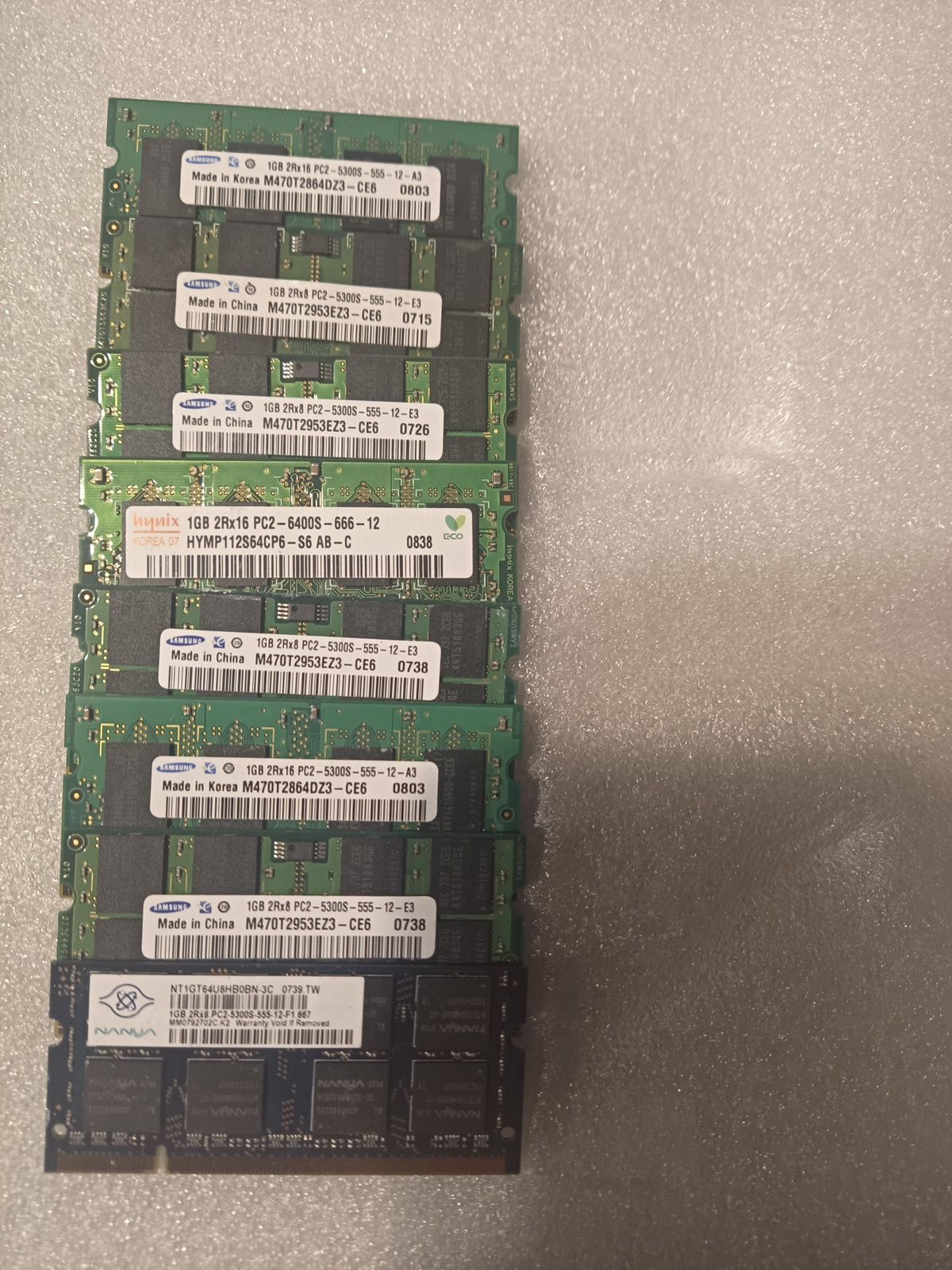 DDR2 1GB dla laptopów