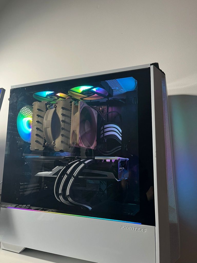 PC Gaming Ryzen 5 5800x , 6950xt