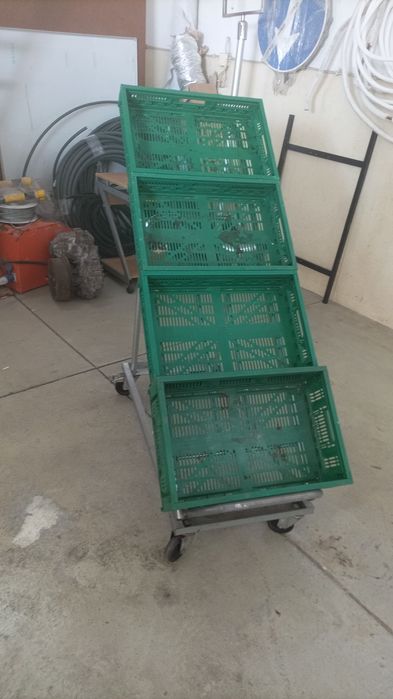Expositor de frutas e legumes em inox com Rodas