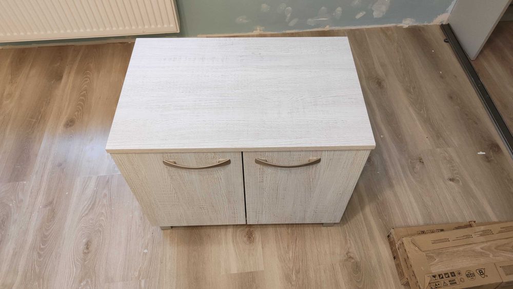 Szafka do pokoju, przedpokoju