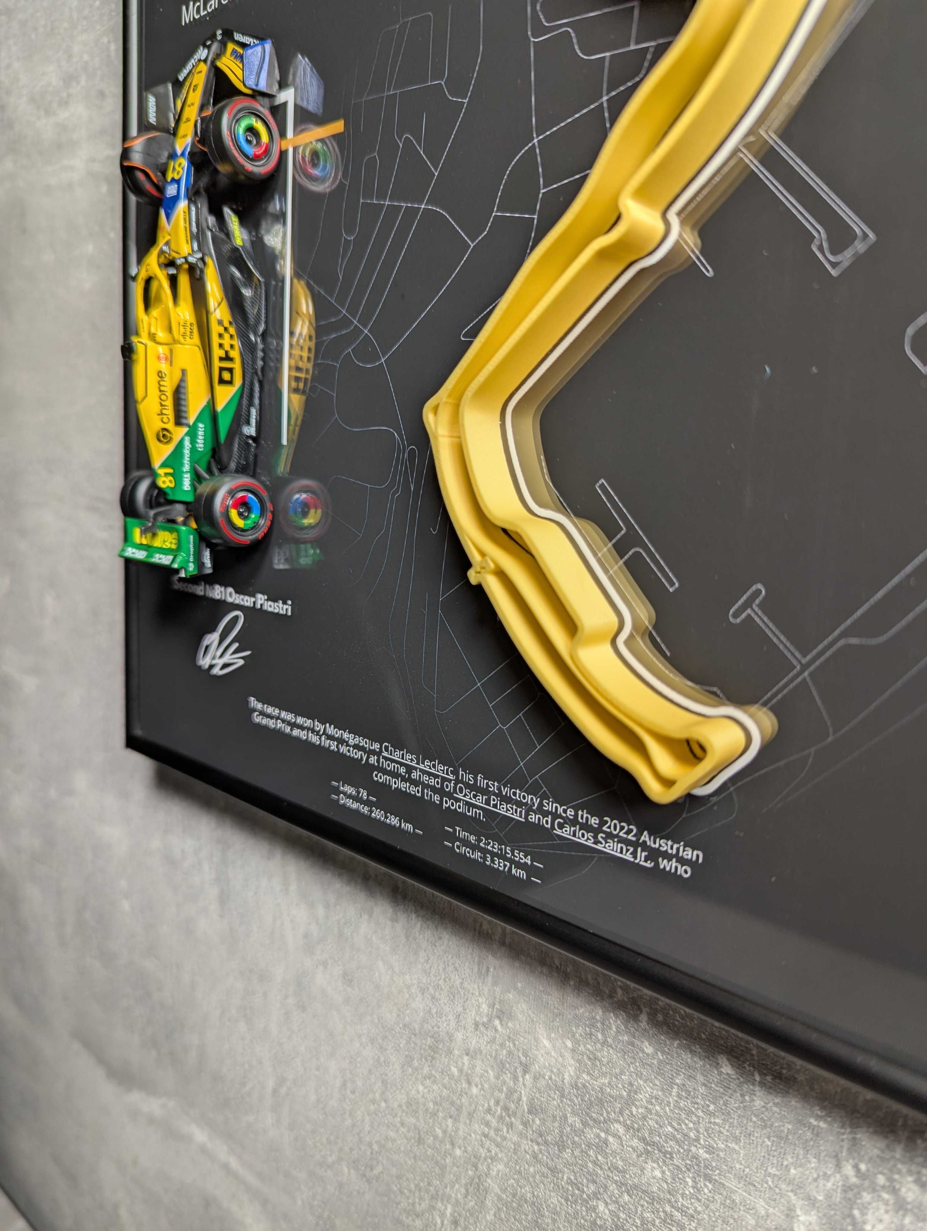Bburago з Рамкою 2в1 McLaren MCL38 Monaco GP 2024 №81 Oscar Piastri