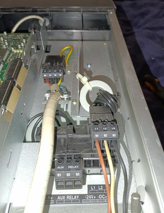 Продам преобразователь частоты Danfoss VLT HVAC 6000 (2.2 кВт, 380В)