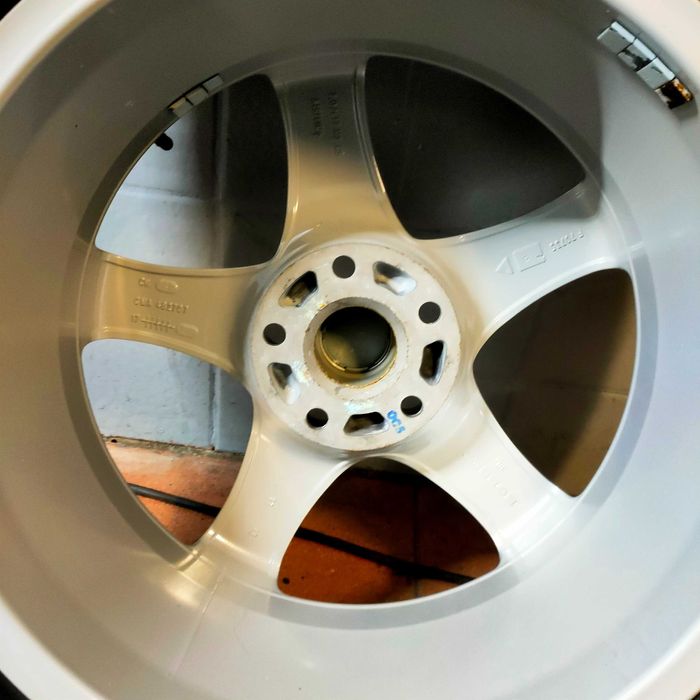 Koła zimowe Audi VW Seat Skoda 5x112 225/50/17 Continental 6.5mm