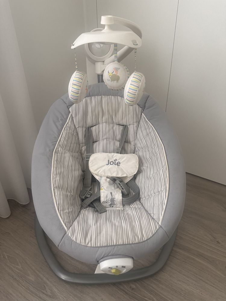 Joie Espreguiçadeira Serina Swivel