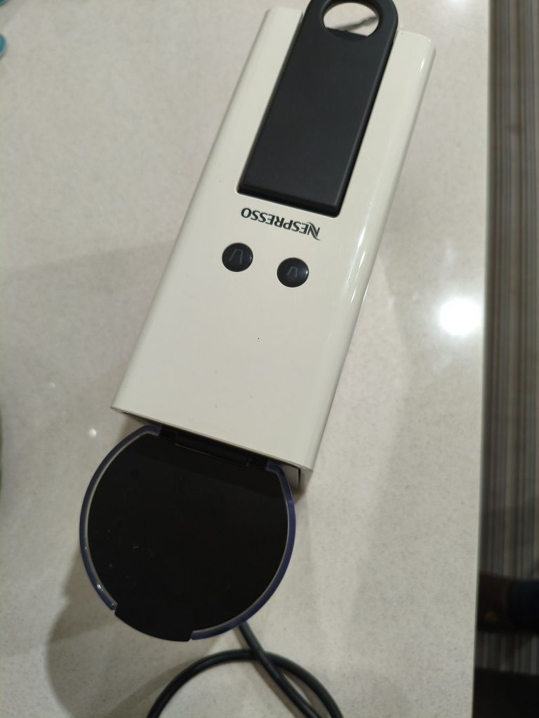 Nespresso Essenza Mini