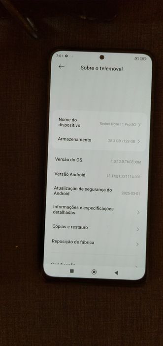 Vendo telemóveis e outros