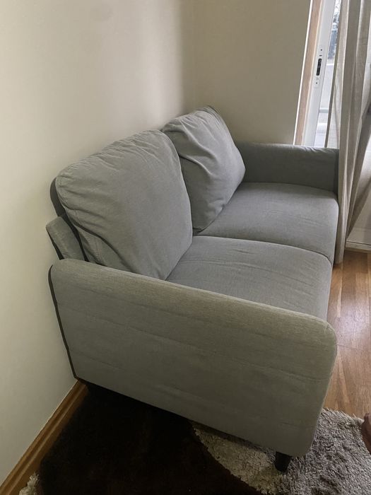 Sofá dois lugares IKEA