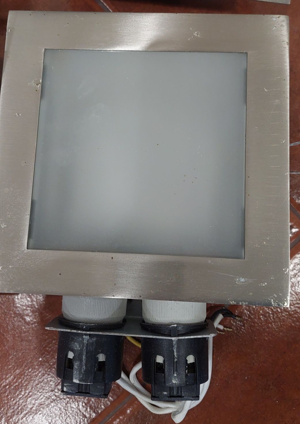 Focos de iluminação inox