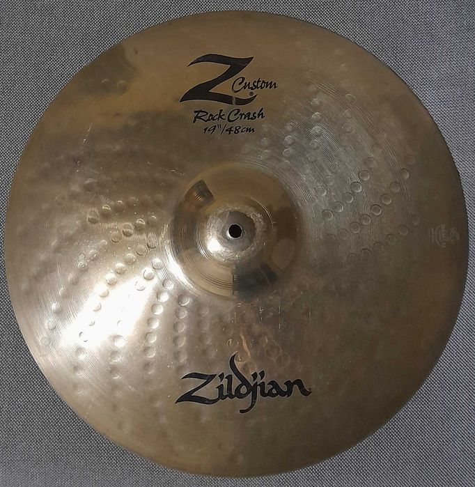 Vendo prato de bateria Zildjian Z Custom Rock Crash 19" (2ª Gen)