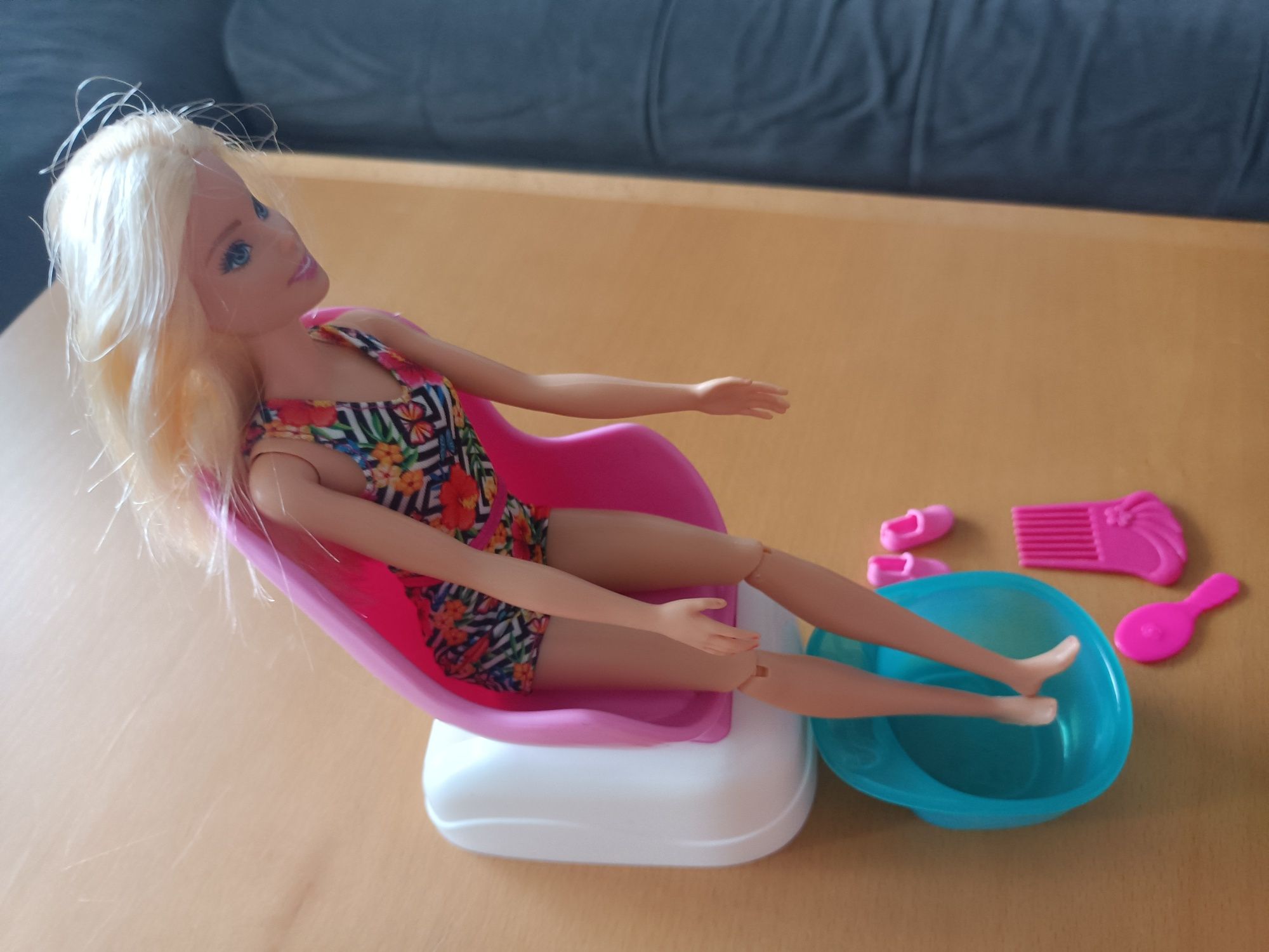 Lalka Barbie w spa