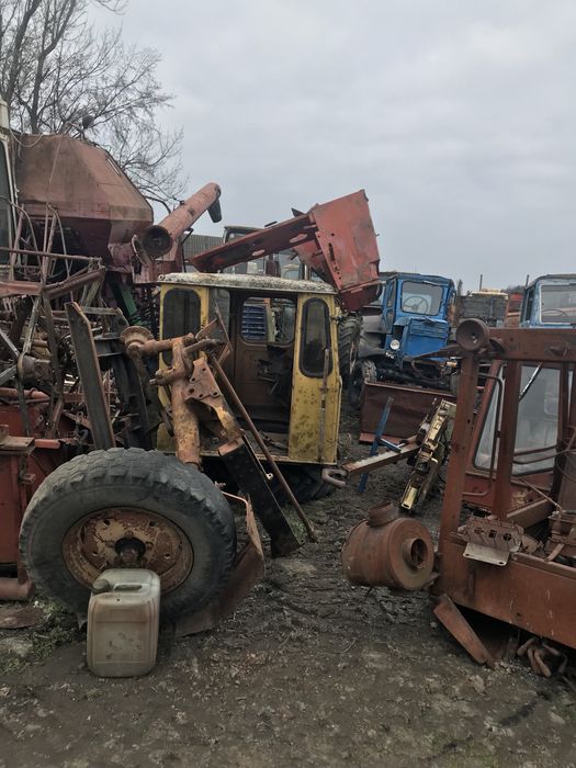 Продаю запчасти трактори Хтз т 150 юмз мтз нива ск 5