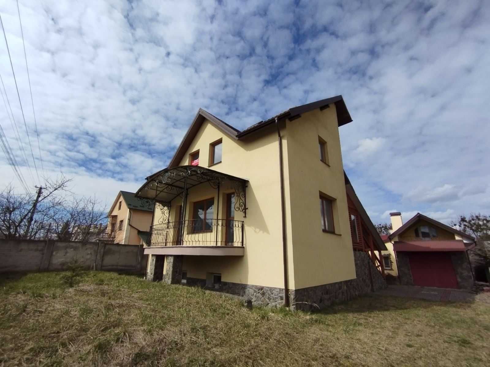 Продається окремостоячий будинок в Пасіках-Зубрицьких .