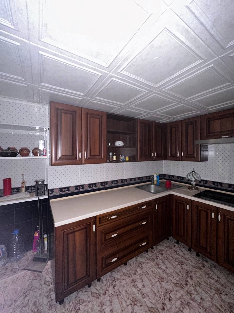 Продам 3-х поверховий  дачний будинок, Врублівці, з виходом до водойми