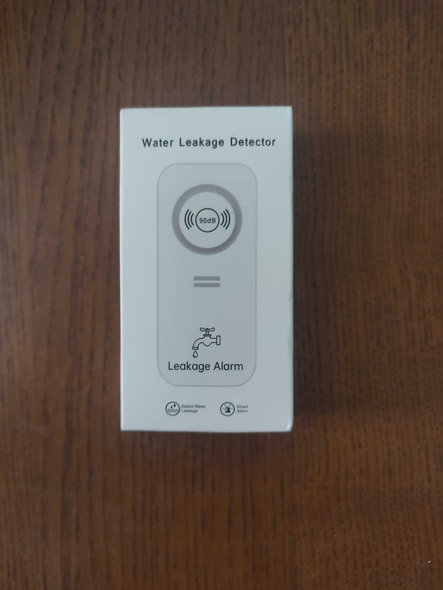 water leakage detector / detector de vazamento de água