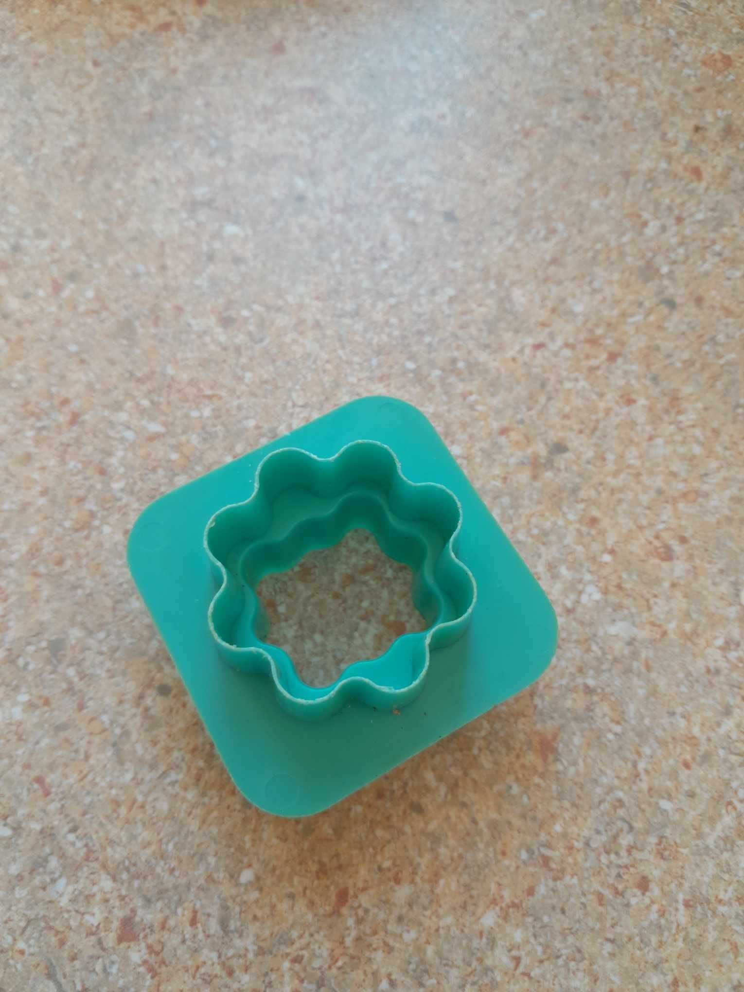 forma foremka do ciastek tupperware